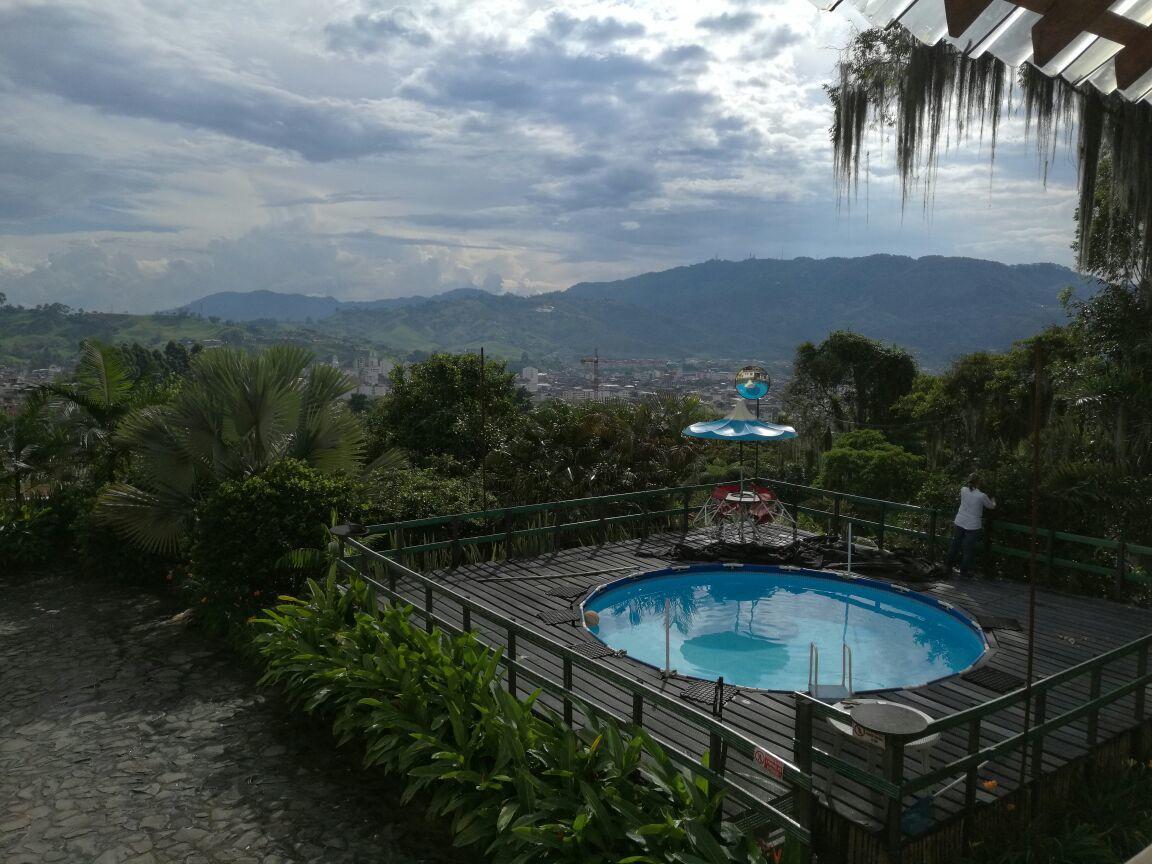 Hotel Faroazul Rnt12633 Santa Rosa de Cabal Exterior photo